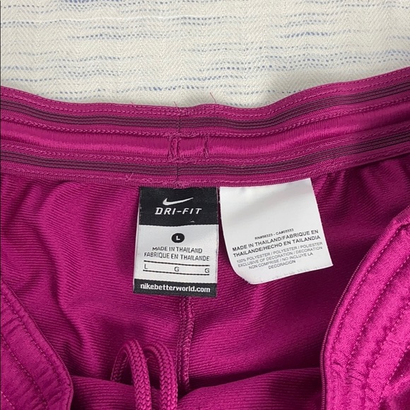 Nike Dri Fit Raspberry Soccer Athletic Shorts Sz L - Picture 4 of 6